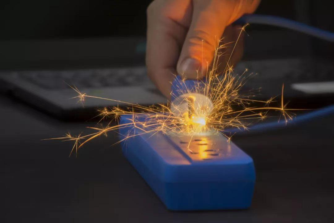什么是故障電弧？產(chǎn)生的原因是什么？